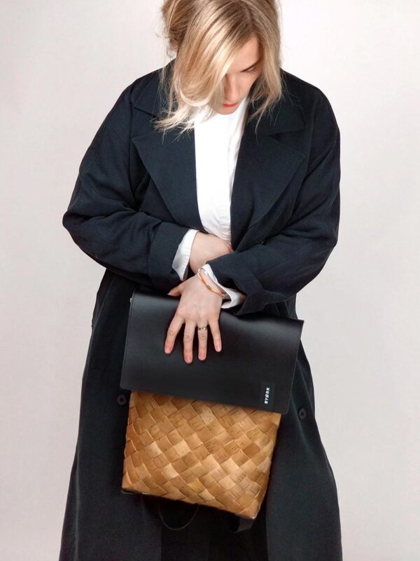 byork-Vc4P1KHp-FQ-unsplash Handwoven Leather Backpack – Stylish, Durable & Spacious Everyday Bag