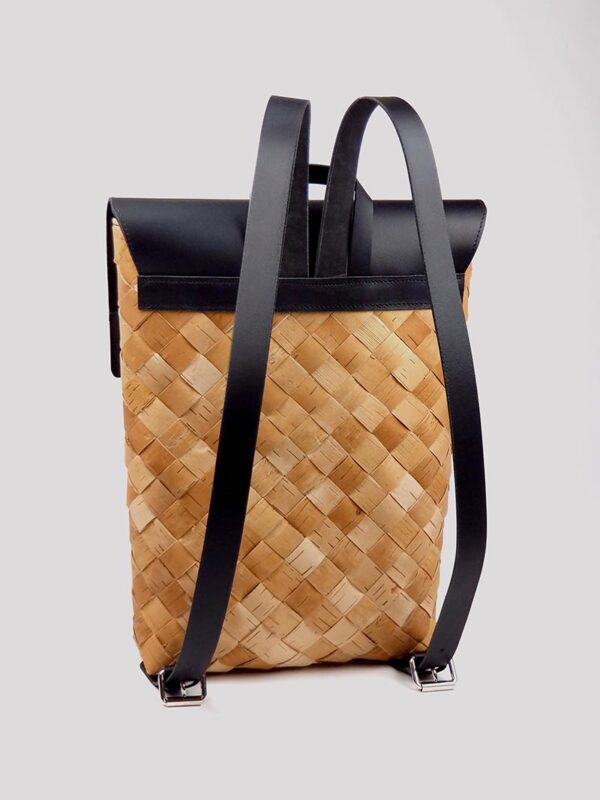 byork-azsIrEsOvJY-unsplash Handwoven Leather Backpack – Stylish, Durable & Spacious Everyday Bag