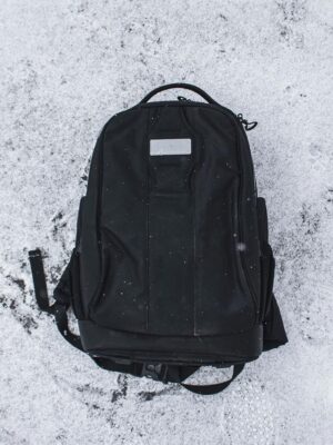Minimalist Black Travel Backpack – Waterproof Laptop & Everyday Carry Bag